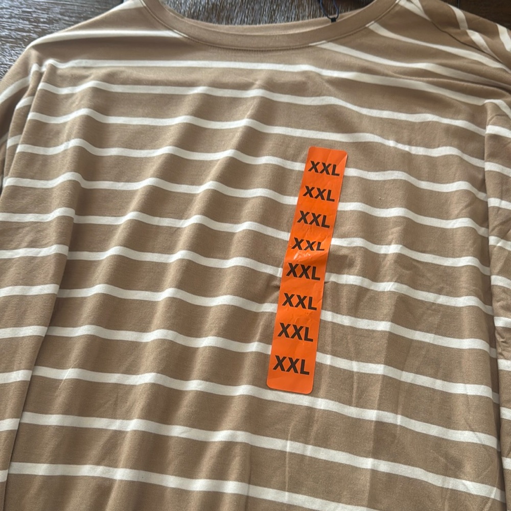NEW Striped Tan and White Top Gap New